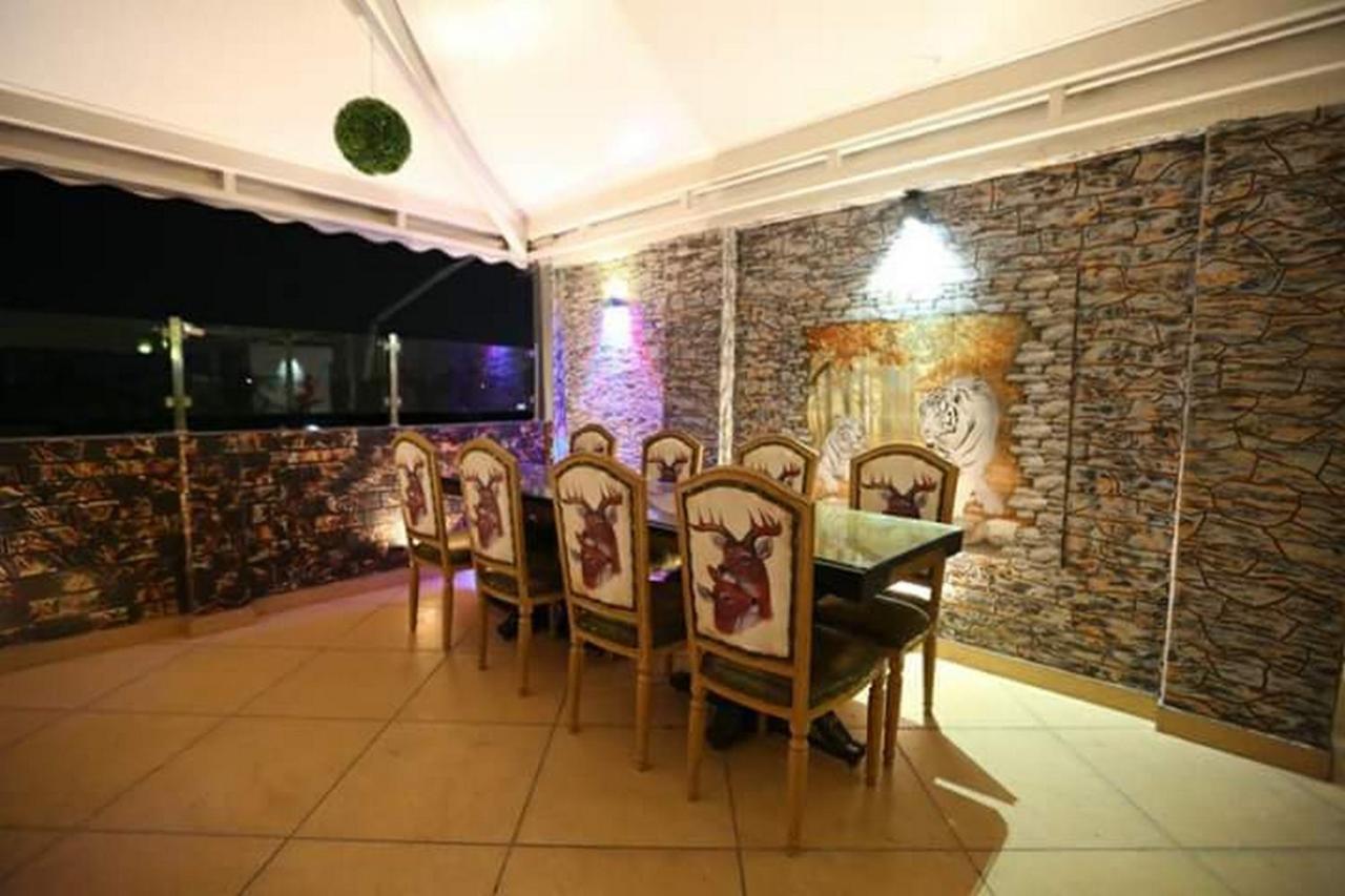 Hotel Eleven Heights ,Bhopal Exterior photo