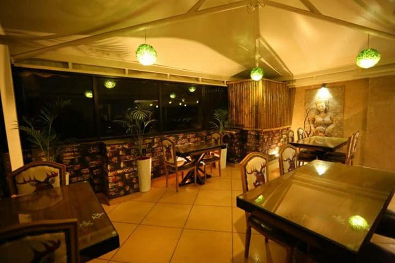 Hotel Eleven Heights ,Bhopal Exterior photo